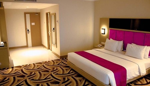 Business Room