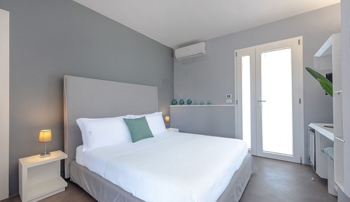 Deluxe Room, Kitchenette