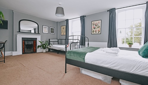 Deluxe Suite, Ensuite