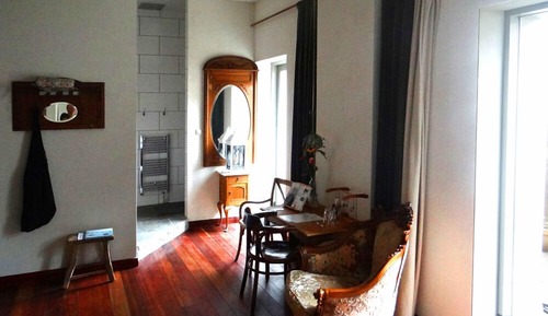 Double Room (2)
