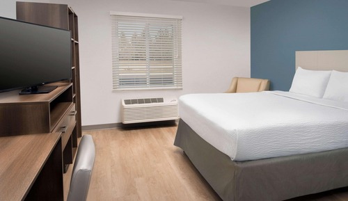 Room, 1 Queen Bed, Accessible, Non Smoking (Roll In Shower)