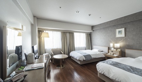 Standard Twin Room, Smoking