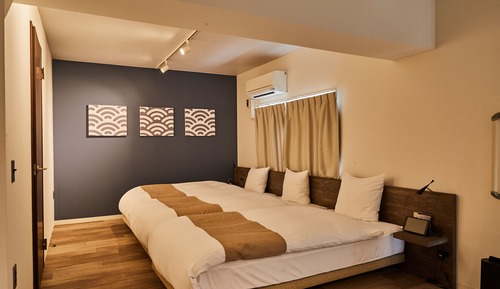 Standard Triple Room, 3 Twin Beds, Non Smoking, Refrigerator & Microwave