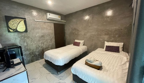 Loft Twin Room