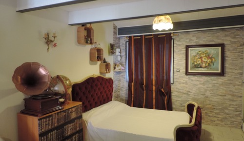 Deluxe Room (1900 Rustique)