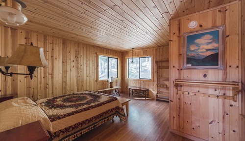 Sawtooth Chalet