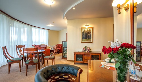 Presidential Suite