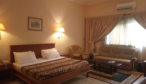 Room (Sudio)