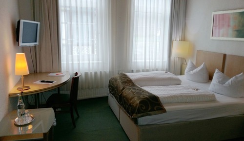 Classic Double Room