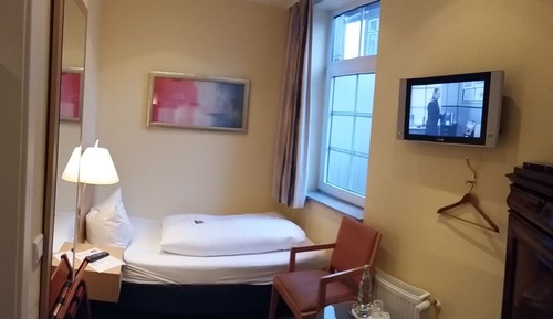 Basic Single Room, 1 Twin Bed