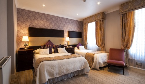 Standard Double or Twin Room, Garden View
