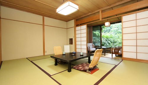 Japanese-Style Room B