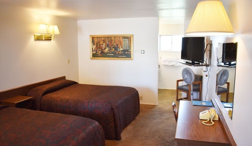 Standard Double Room, 2 Queen Beds, Non Smoking