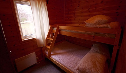 Cabin (9 - 10 shared shower)