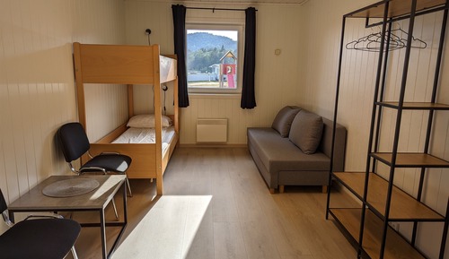 Quadruple Room (13,15,17,19 shared shower)