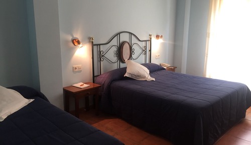 Family Triple Room (Two adults and one child)