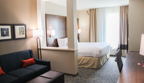 Suite, 1 King Bed, Non Smoking