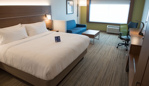 Suite, 1 King Bed with Sofa bed, Accessible (Communications)