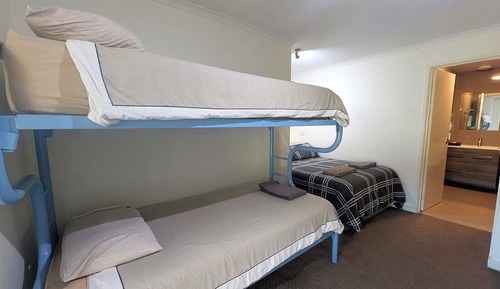 10 Share Terrace 3 Bedroom