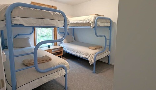 4 Share Superior Deluxe 2 Bedroom 