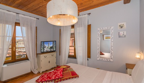 Standard Double Room, City View