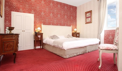 Premium Room