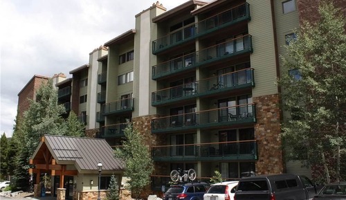 Elite Apartment, Balcony, Mountain View