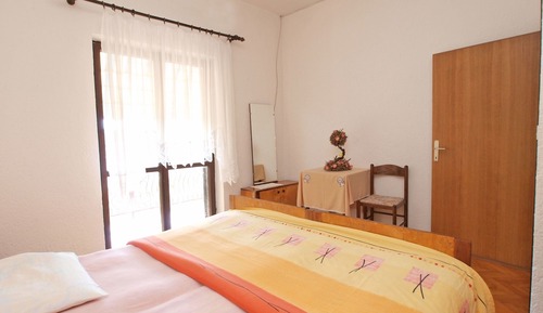 Apartment, 1 Bedroom (271/600)