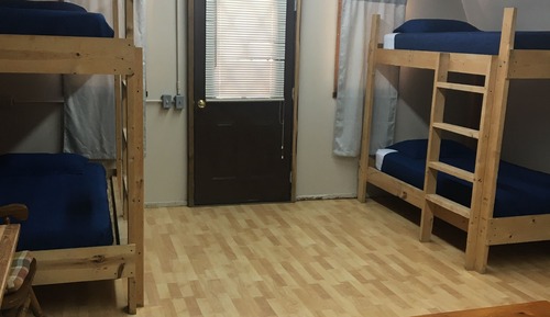 Standard Cabin, 2 Twin Beds, Non Smoking, Microwave (The Bunk House)