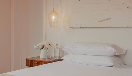 Suite, Balcony