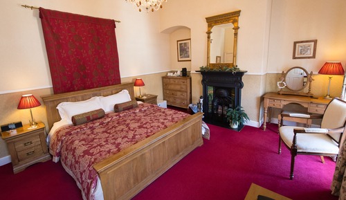 Superior Room, 1 King Bed