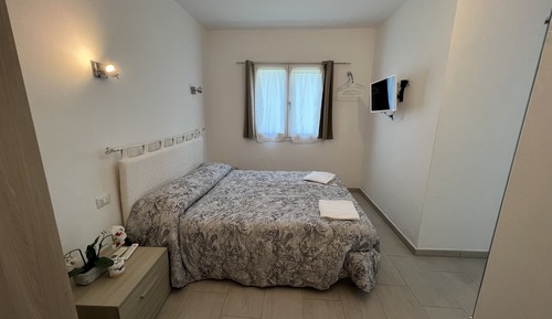 Classic Double Room (Sole)