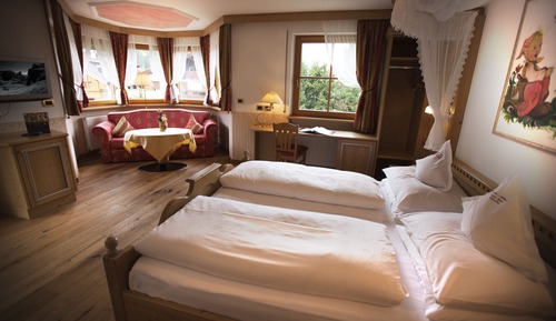 Superior Double Room, Balcony, Mountain View