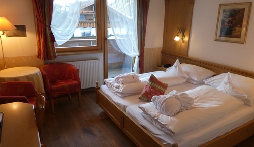 Comfort Double Room, Balcony, Mountain View