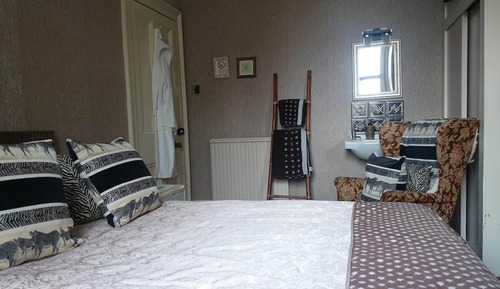 Double Room, Private Bathroom