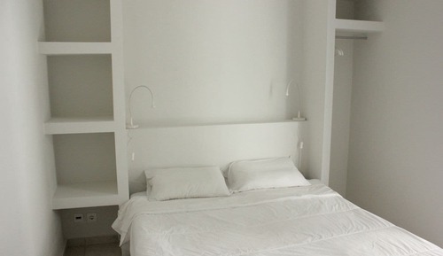 Single Room, Balcony