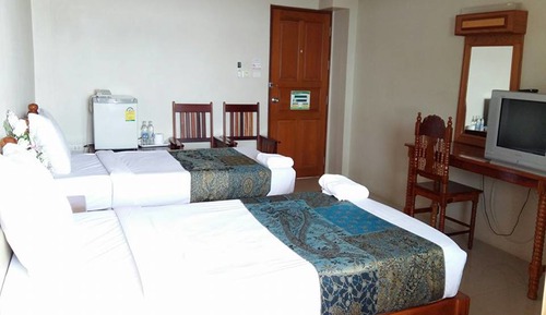 Deluxe Twin Room