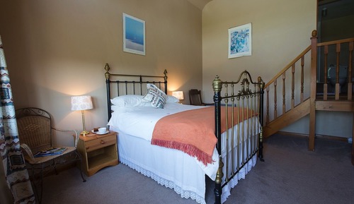 Room (Granary)