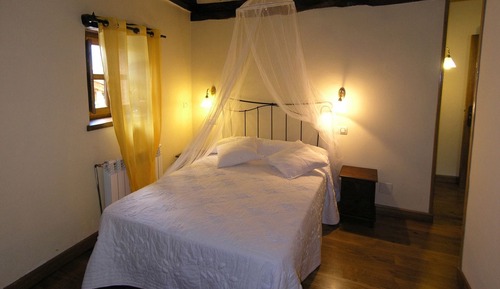 Double or Twin Room, Mountain View