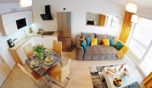 Deluxe Apartment