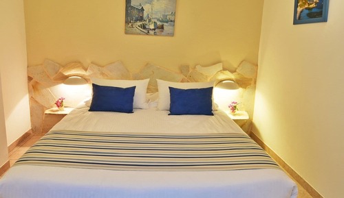 Superior Apartment, Private Bathroom, Sea View (6)