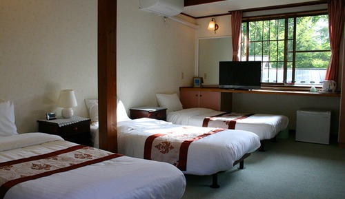 Panoramic Studio Suite, Multiple Beds, Non Smoking, Mountain View