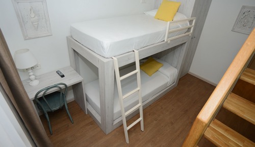 Duplex, Terrace