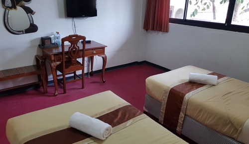 Superior Twin Room