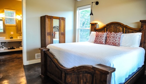 Premium House, 2 Bedrooms, Kitchen, Valley View