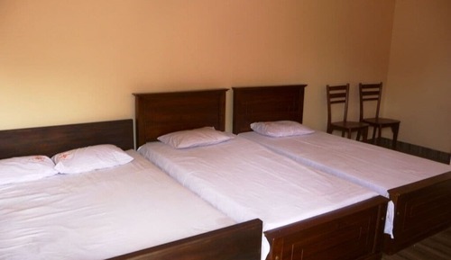 Basic Triple Room