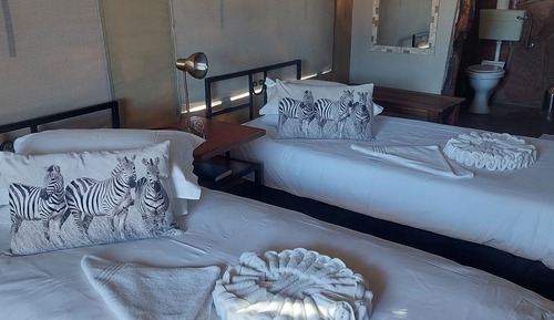 Standard Twin Room (Tented Chalets)