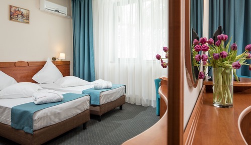 Basic Double Room, 1 Double Bed