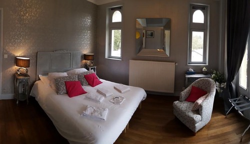 Furnished Aparment with Terrace and Superior Double Room