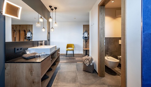 Standard Suite